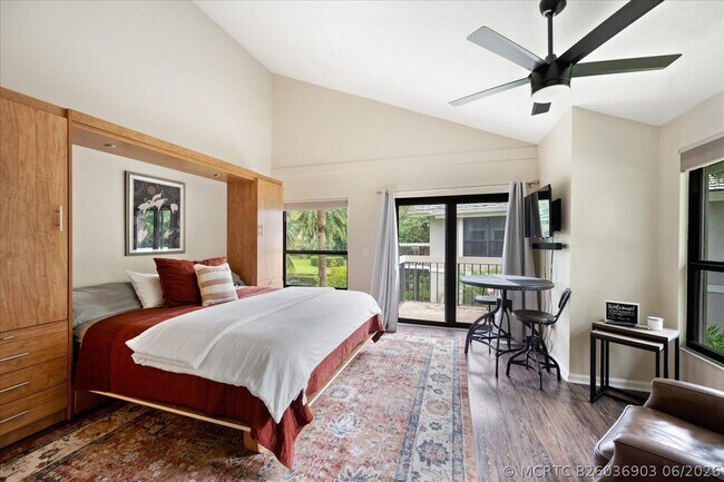 Building Photo - 11863 Wimbledon Cir Unit 539