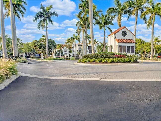 Photo - 2731 Ocean Club Blvd Unit 205