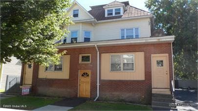 Building Photo - 420 Delaware Ave Unit Apt 4