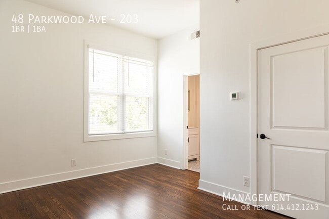 Photo - 48 Parkwood Ave Unit 203