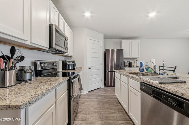 Photo - 191 Ryder Ln