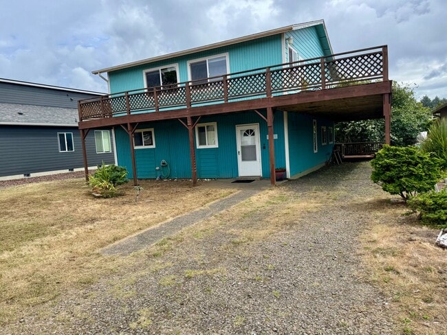 Building Photo - Ocean Park 2-Story Home, Deck with Views, ...