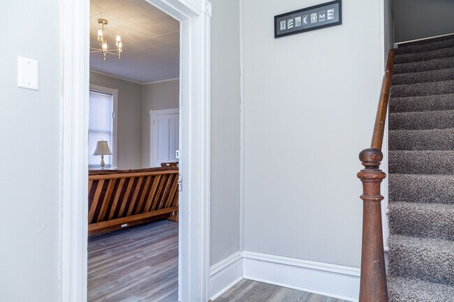 Photo - 113 W Mahoning St Unit 101