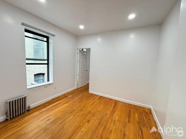 Building Photo - 1 bedroom in NEW YORK NY 10029 Unit 23 Rental