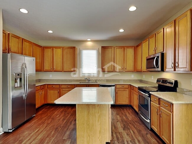 Photo - 942 Mill Run Dr