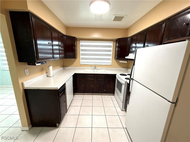 Photo - 110 Florida Rd