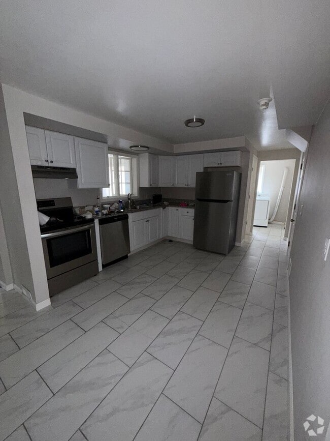 Building Photo - 9918 Frankstown Rd Unit 2 Rental