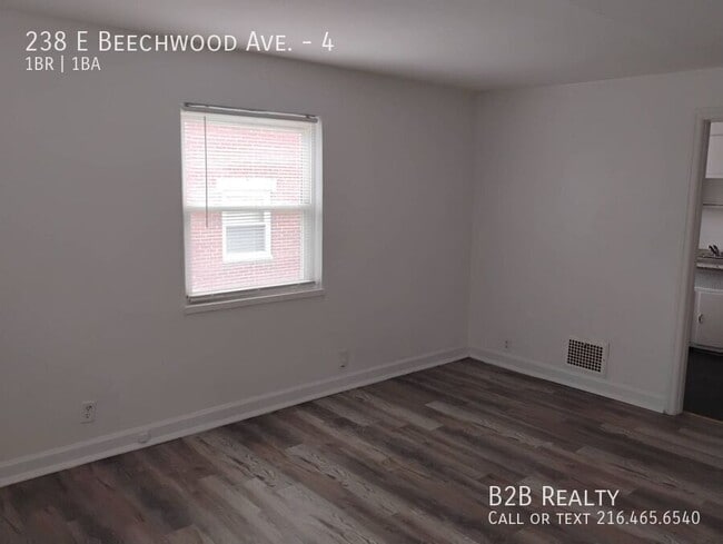Photo - 238 E Beechwood Ave Unit 4