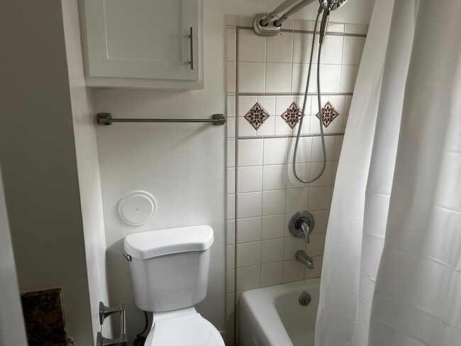 Photo - 1900 E Appleton St