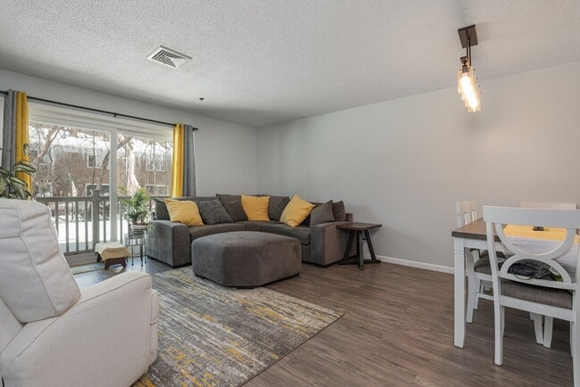 Photo - 109 Hunters Run Pl Unit 109