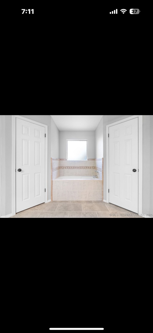 Photo - 3039 Kande Ln