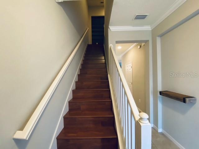 6842 40th Ln N