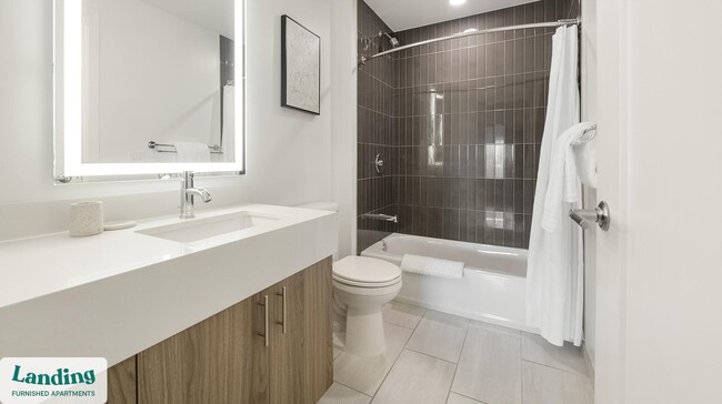 Photo - 1771-1788 N Pierce St Unidad 311