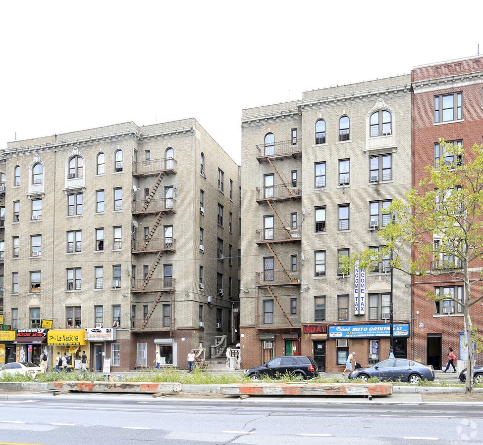 Photo - 1384 Grand Concourse