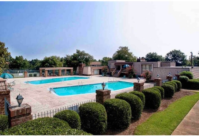 Photo - 314 Menlo Dr Unit 314