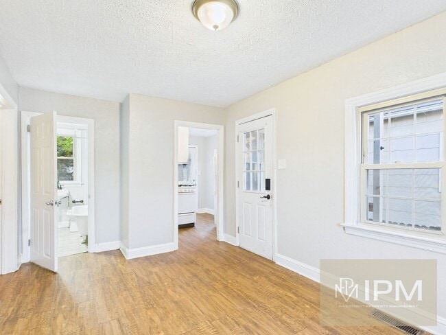 Photo - Available Now!!  Charming 2 Bed, 1 Bath Ho...