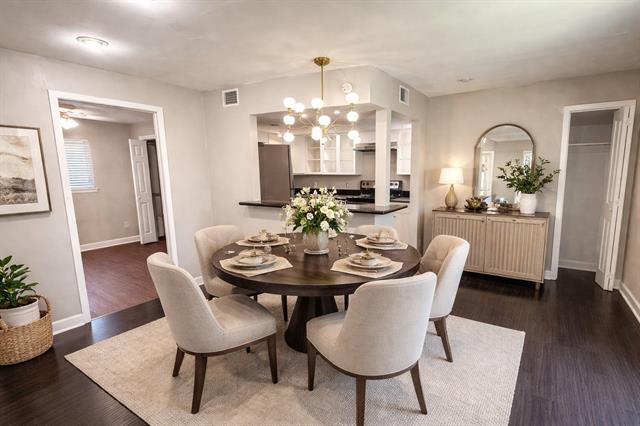 Photo - 4023 N Hall St Unidad 102