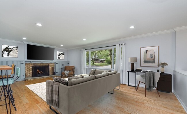 Building Photo - 232 S Randall Rd Rental
