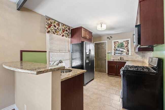 Photo - 1510 Piedmont Ave