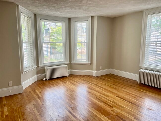 Photo - 9 Arlington St Unit 1