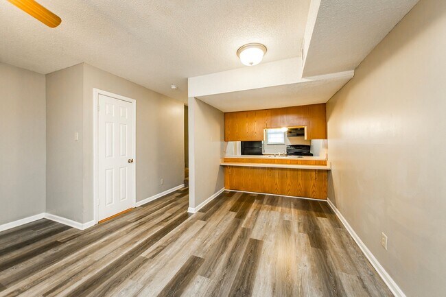 Crestview Apartments