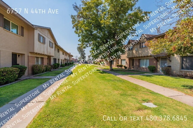 Photo - 6757 N 44th Ave