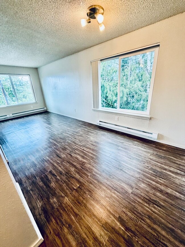 Photo - Kenny Apartments