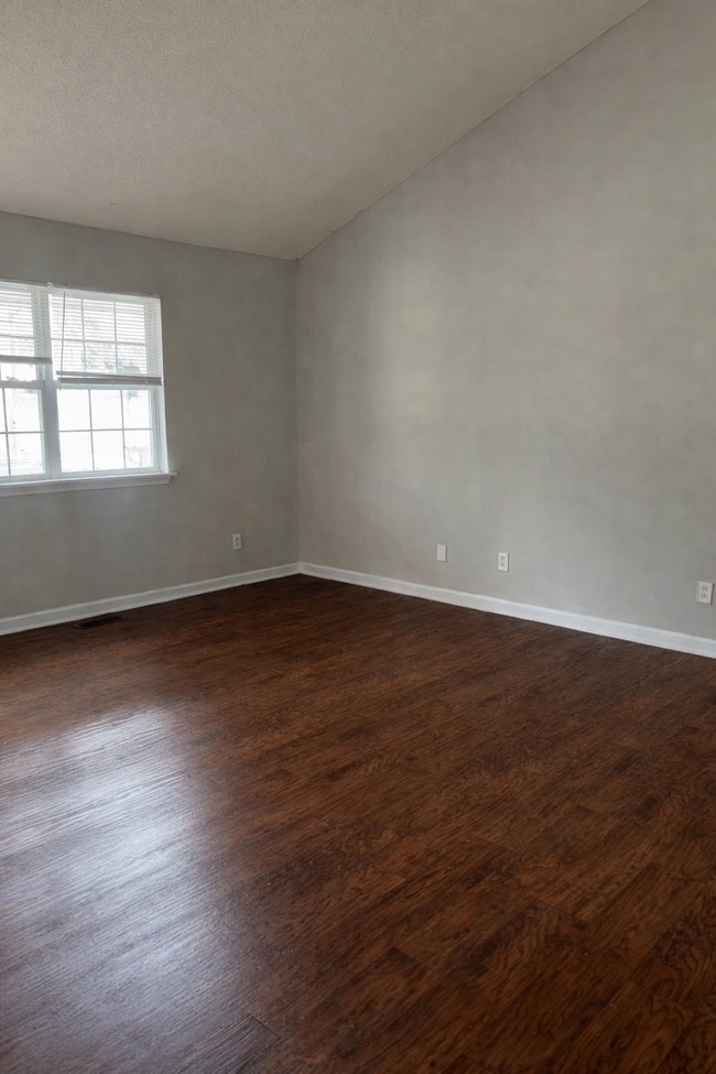 Photo - 4386 Thrasher Cir