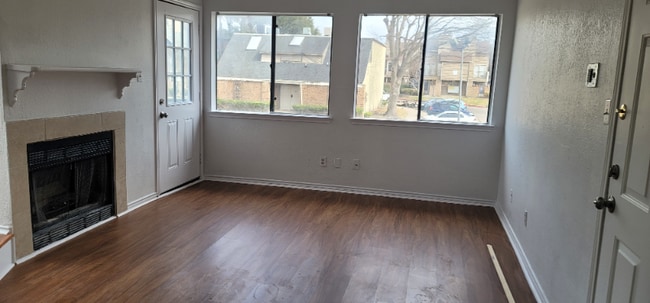Photo - Room in Condo on Walnut St