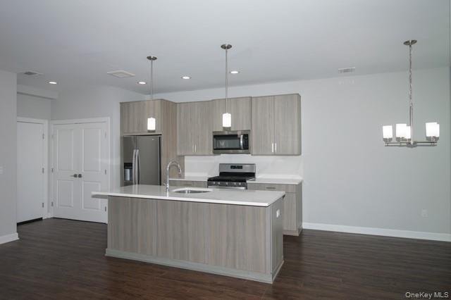 Photo - 198 Sutton Ct Unit 198