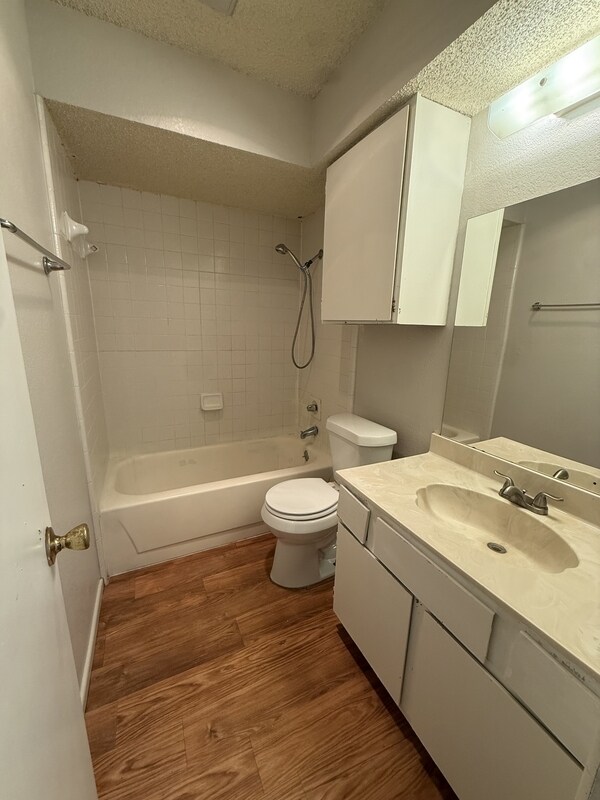 Photo - 2105 S Loop 289