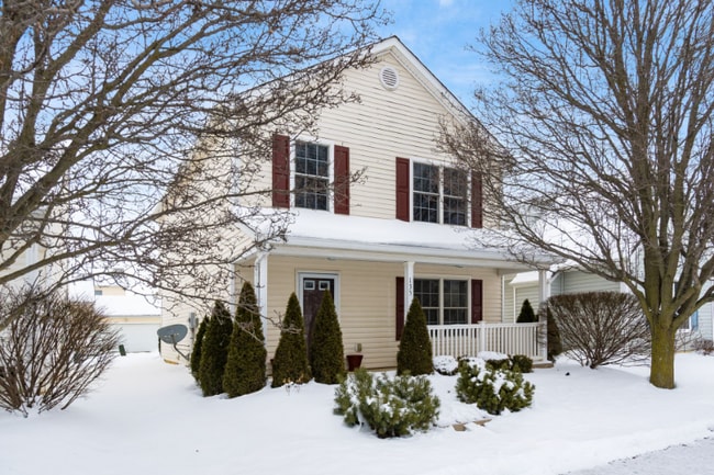 Building Photo - 135 Saratoga St