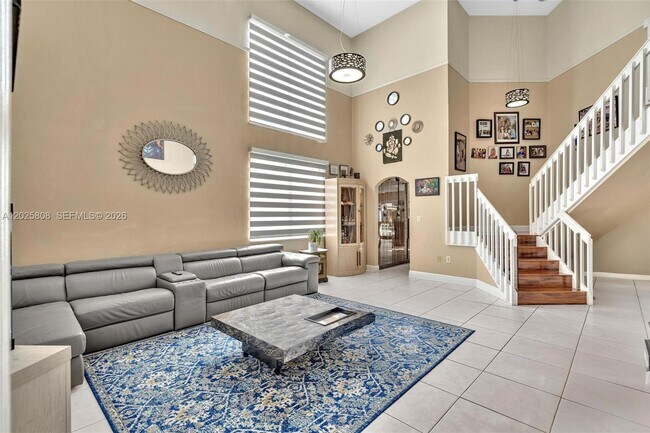 Photo - 16408 Sapphire Pl