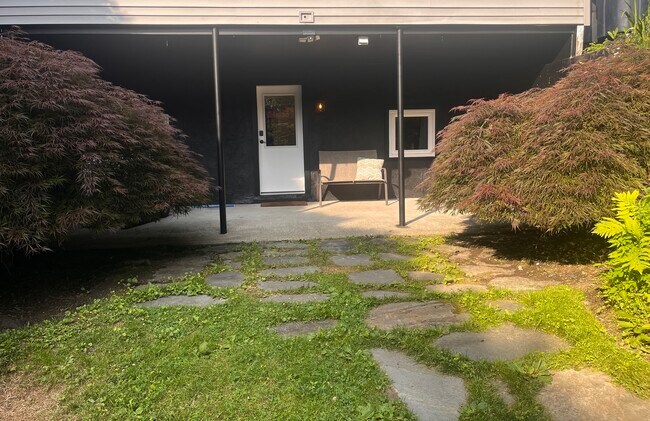 Photo - 266 Malletts Bay Ave Unit Hidden Haven C