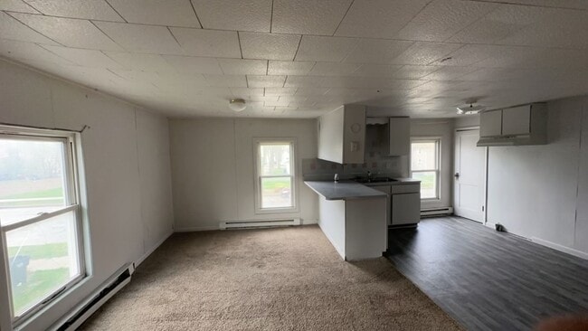 Photo - 417 Middlebury St Unit B