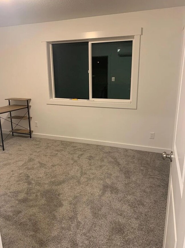 Photo - Huegel - 804 SE First Street Unidad D