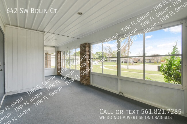 Photo - 642 SW Bolin Ct