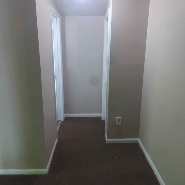 Photo - 705 E 6th St