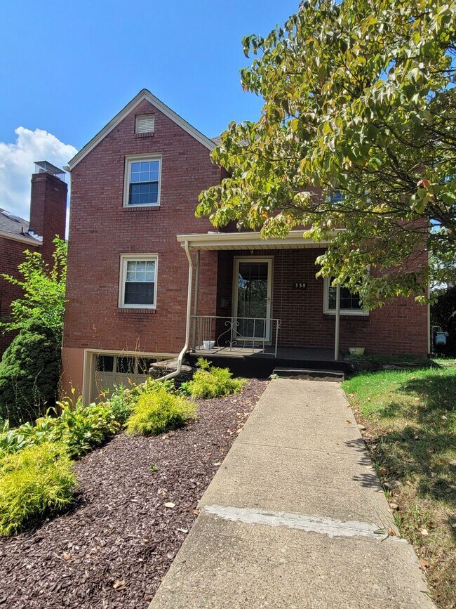 Photo - 3 Bedroom Home in Mt. Lebanon!