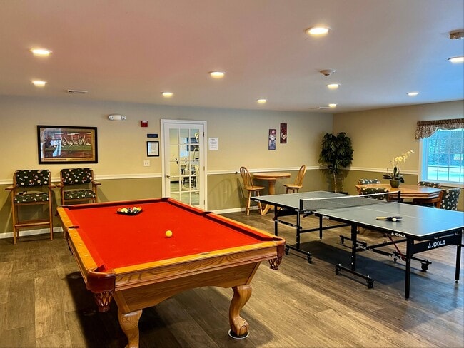 Game Room - Greenview Village Apartments
