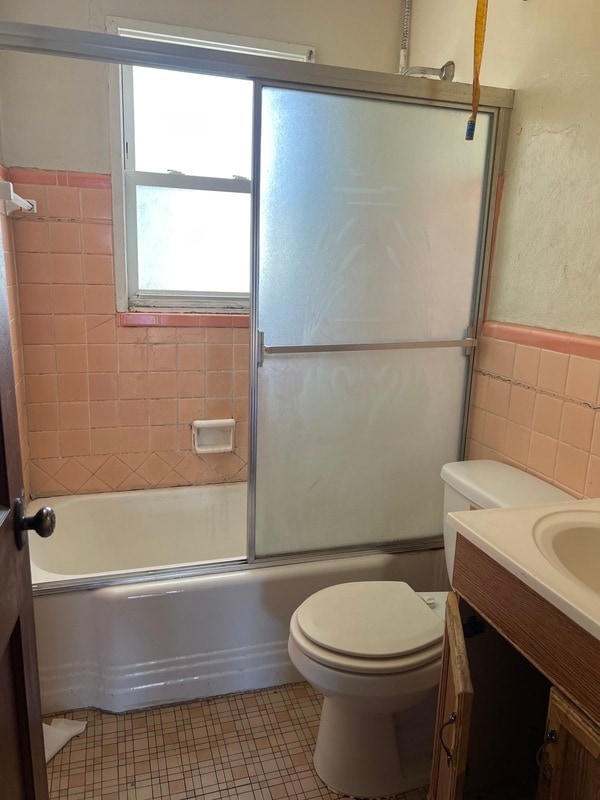 Photo - 5663 Gatesworth Ave