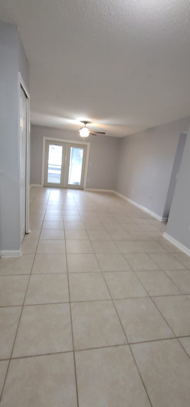 Photo - 906 Lake Destiny Rd Unit A