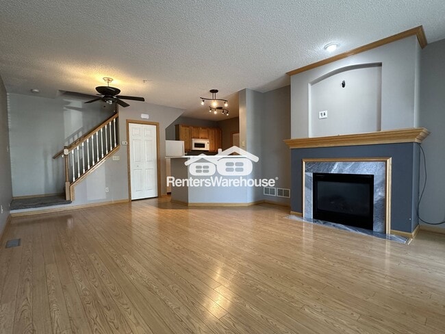 Photo - 3635 Lawndale Ln N