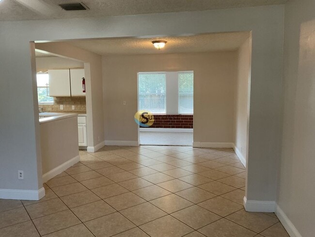 Photo - 3235 Holly Berry Ln