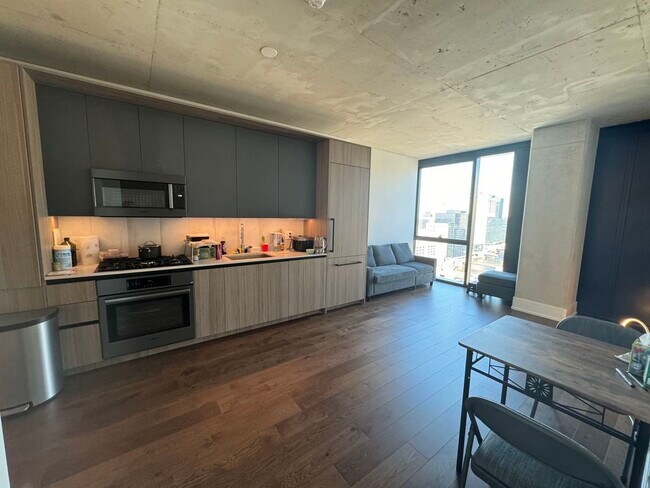 Photo - 234 W Polk St Unit 2906