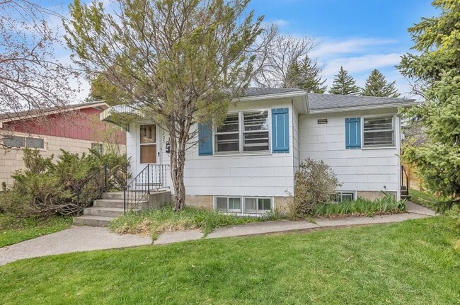 Building Photo - Private 1 bedroom Rental