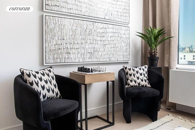 Photo - 36-20 Steinway St