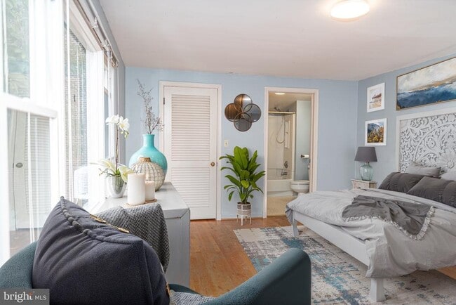 Building Photo - 116 S Union Ave