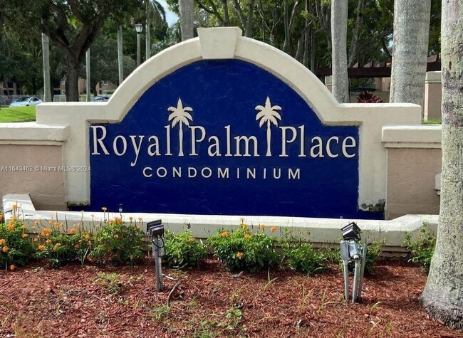 Building Photo - 10521 SW 158th Ct Unit 305 Rental