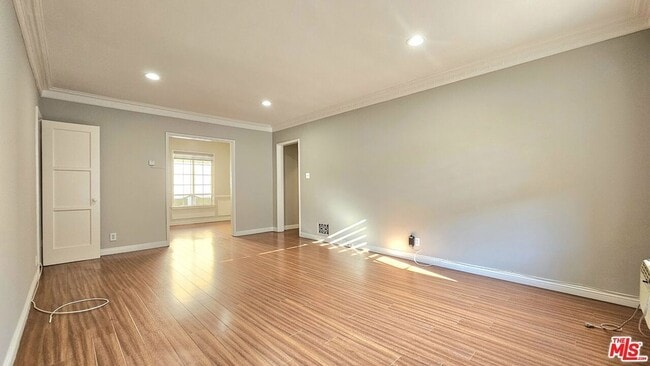 1020 S Norton Ave Unidad B
